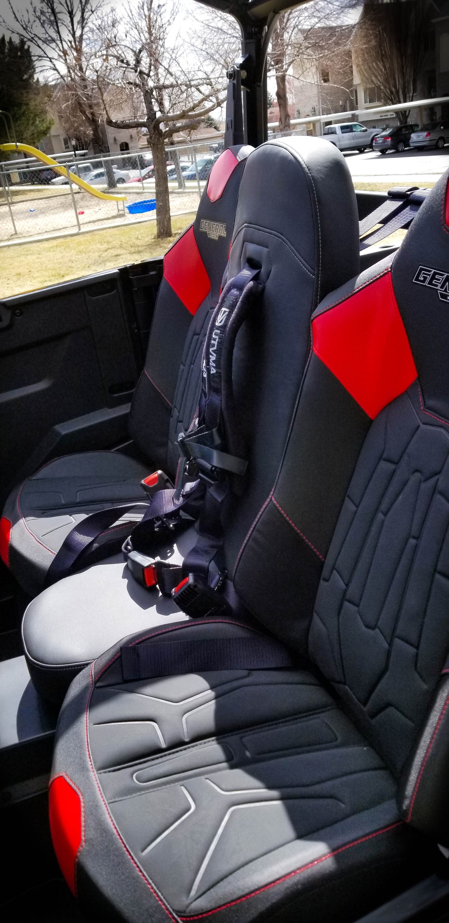 2016-2023 General 4 Rear Bump Seat w Console Delete Kit